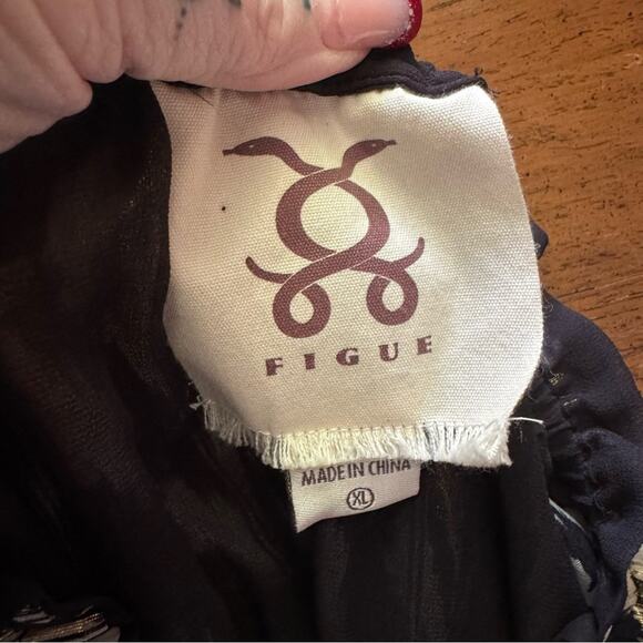 Figue Bohemian Rhapsody Kaia Metallic Zebra Stripe Puff Sleeve Silk Dress - Picture 5 of 5